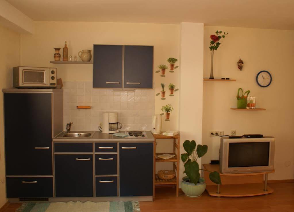 Ferienwohnung Gertraud Und Peter Geisler Finkenberg Exterior foto
